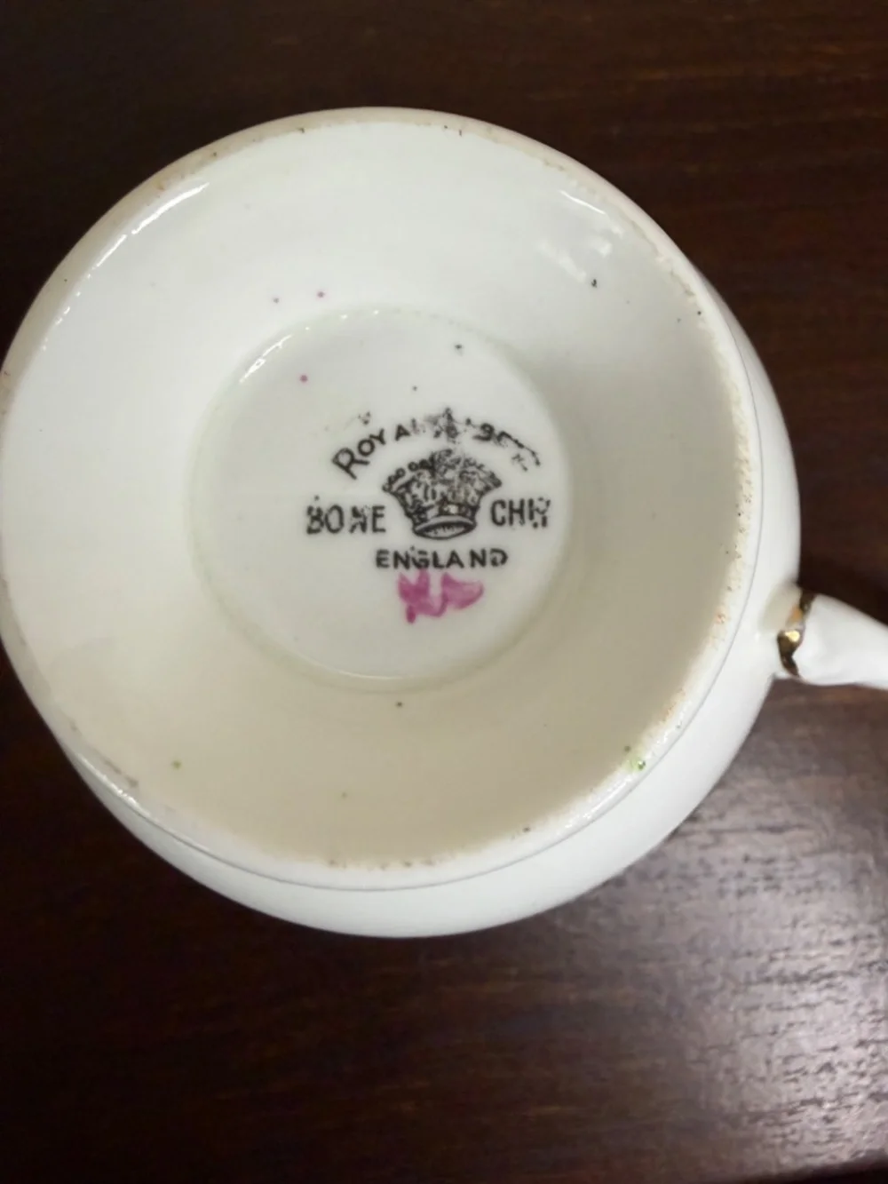 Vintage Royal Albert Old English Rose Bone China Teacup Saucer Set Gilt Gold Rim